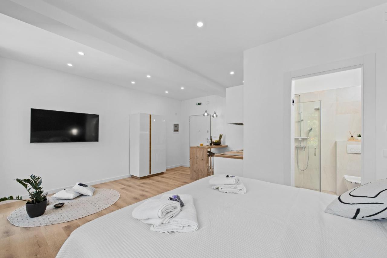 Giardini M Studio Apartments Pula Exterior photo